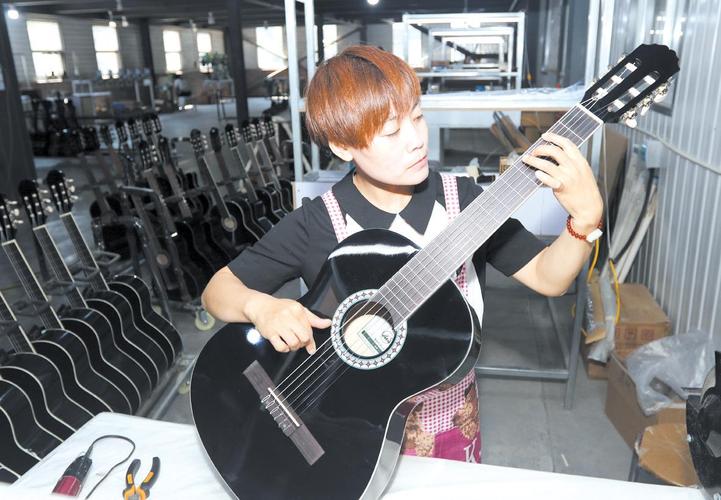探访"乐器之乡"武强县的西洋乐器生产基地